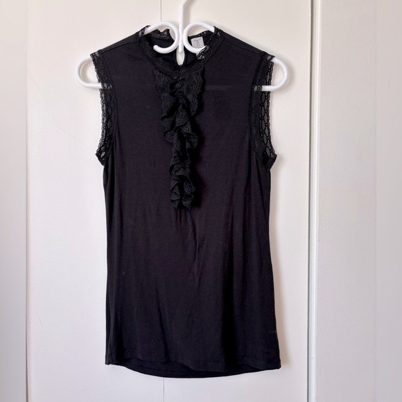 🎉4/30$🎉  Tristan Black Lace Sleeveless Top - Medium - Picture 1 of 5